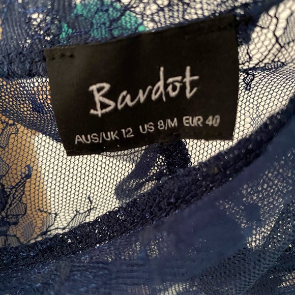 Bardot Lace Top - Size 12 - Picture 8 of 10